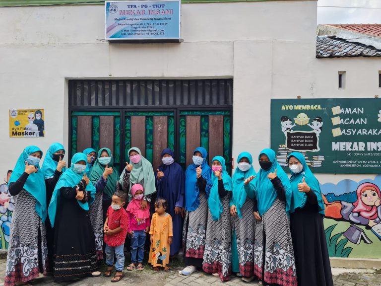 Kunjungan Bunda Sofi dalam Program GTK Mitra di PG IT Mekar Insani