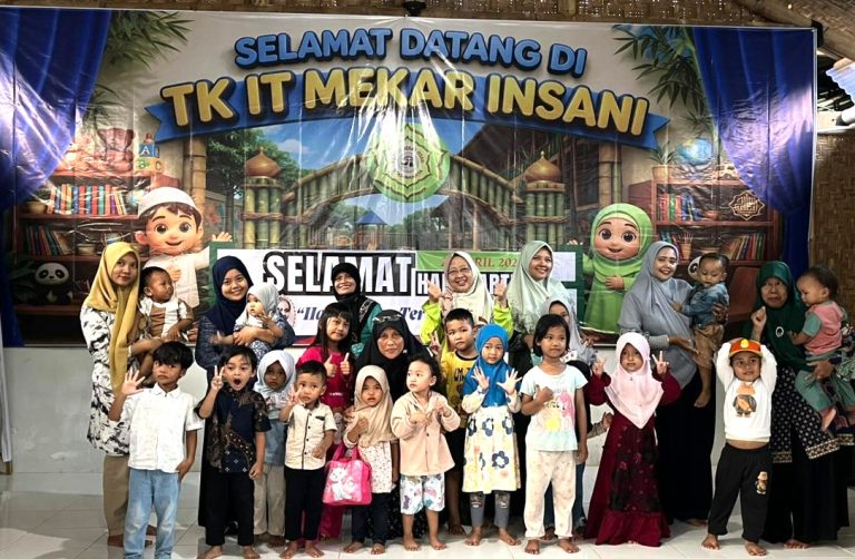 Kegiatan Belajar Bersama Mekar Insani